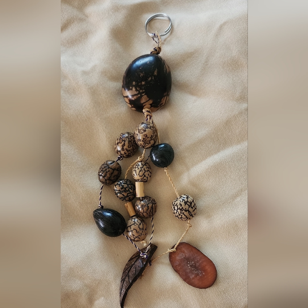 Natural nut shell Keychain
